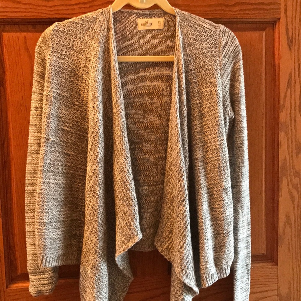 Hollister cardigan